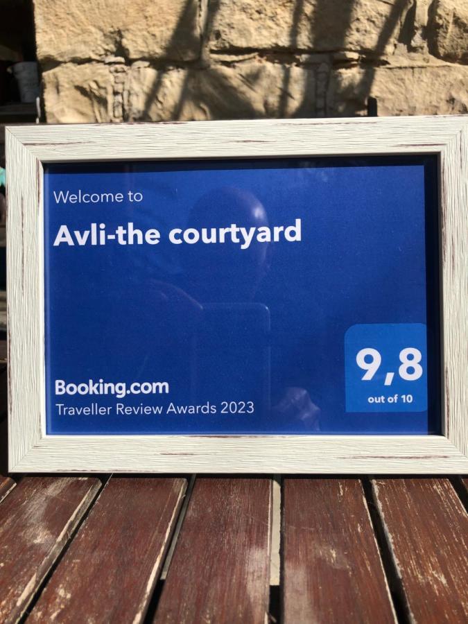 Avli-The Courtyard Hotell Nicosia Exteriör bild